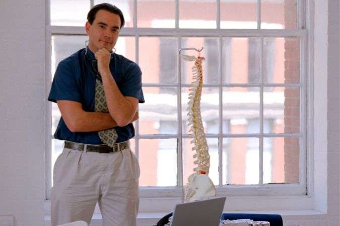 When to Consult a Chiropractor After a Car Accident?