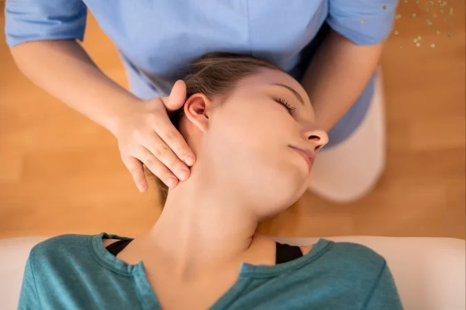 Chiropractor for Torticollis: Alleviating Neck Pain